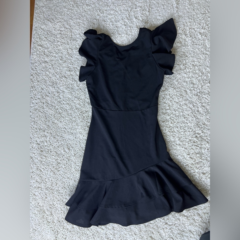 Women’s XS Elegant Black Ruffle Sleeve Dress NWT - Picture 2 of 7
